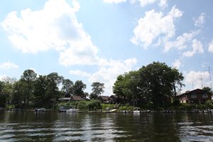 Rice Lake Waterfront Cottages with Scenic Views