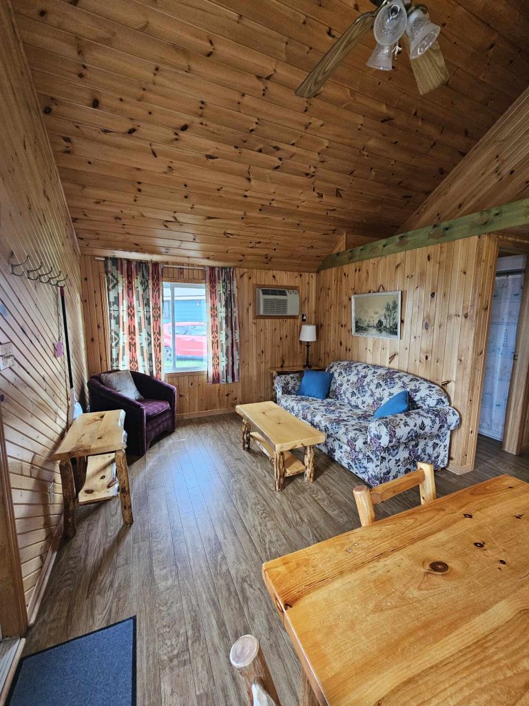 Rustic 2-bedroom cottage rental on Rice Lake.